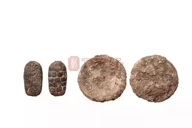 6、中国最早的银币.jpg