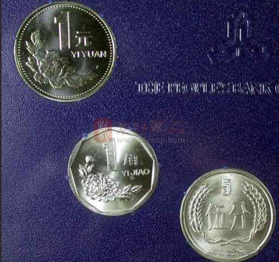 特别的“异形币”：内九边菊花一角，有枚价格过千元4.jpg