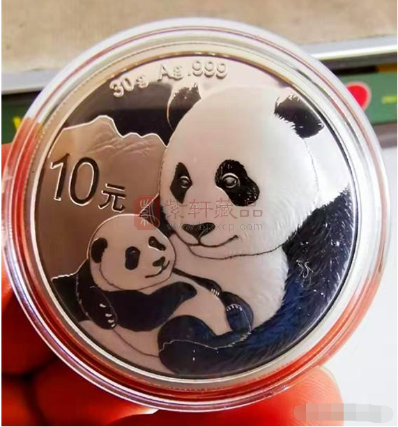2020年熊猫币来了 我们再来看下19年熊猫币12枚的价格