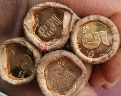 这枚“荷花王”五角硬币，有心人正在收集！