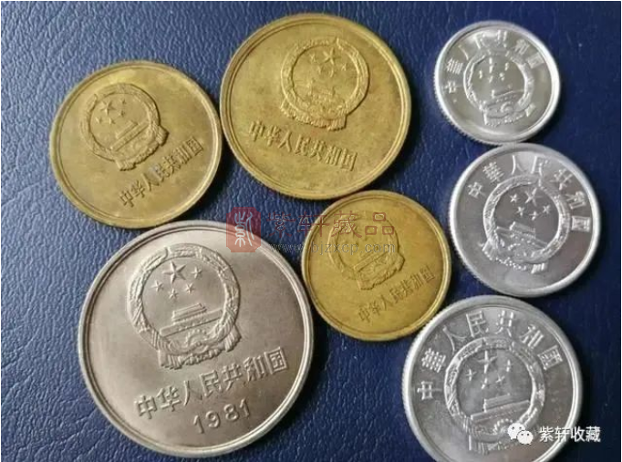 我国的硬币中，带国徽的硬币值得收藏吗？