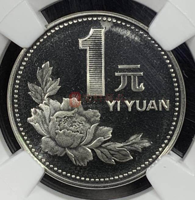 不同寻常的1元硬币，多了这2个汉字价值18000元，你能找到吗? 