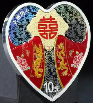 诉说爱情的永恒——2025吉祥文化30克心形“永结同心”银币（图）