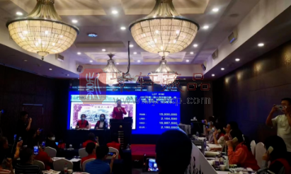 凭什么第一套人民币中的“牧马图”拍出1000多万的天价？（图）